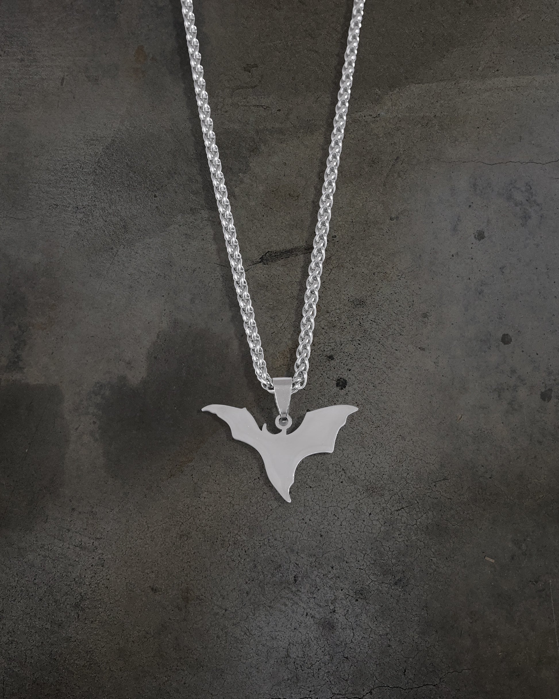 Lightweight Ditch Bat Chain for Easy Digging